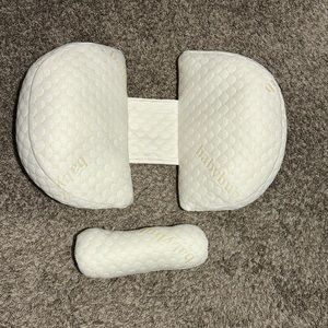 Babybub maternity pillow